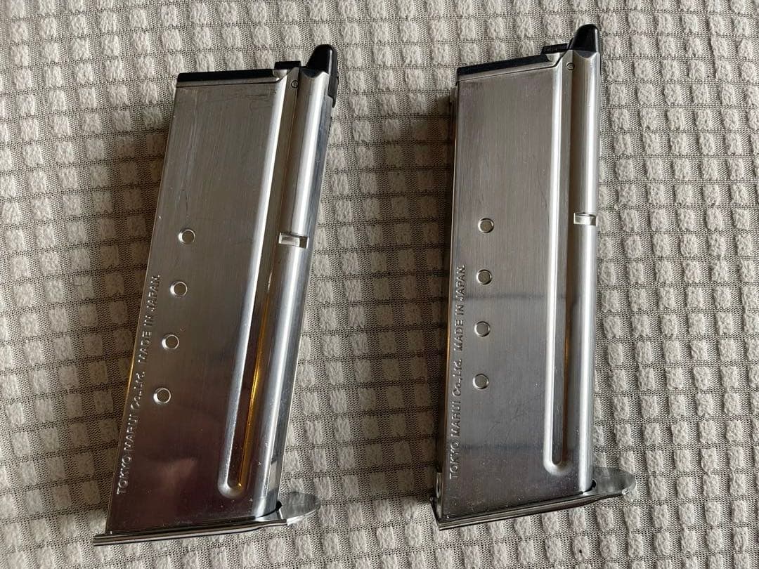 東京マルイ DESERT EAGLE .50AE クロームステンレス