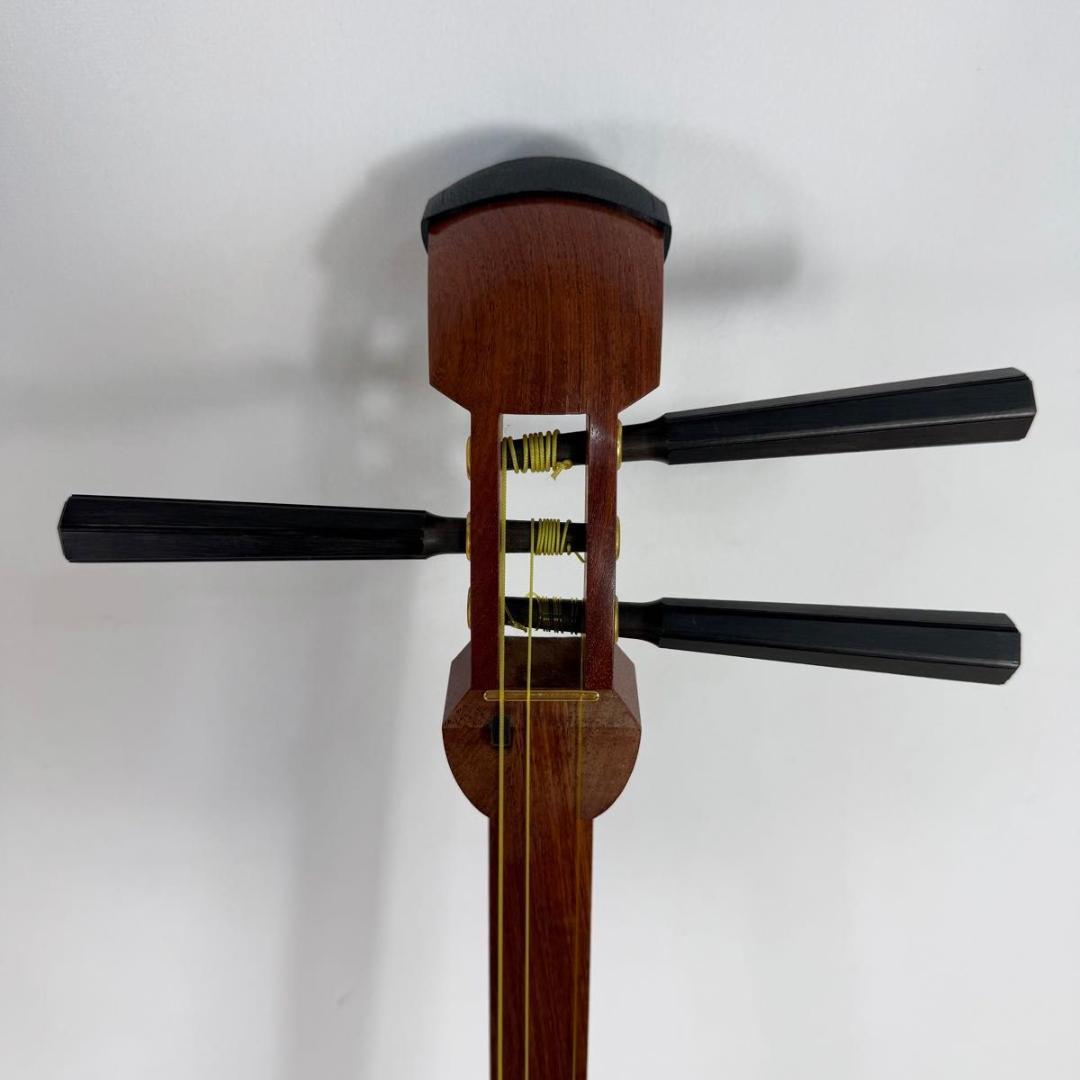 【高級品】三味線 地唄三味線 地歌 ハードケース 和楽器 中棹 正寸 818-4