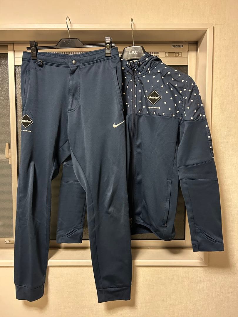 FCRB Nike セットアップ　ドット柄フード付きジャケット パンツ