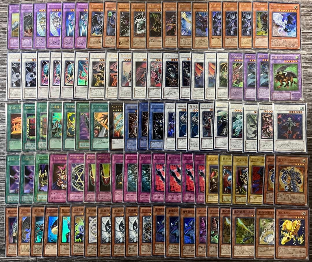 遊戯王カード ホログラフィック・レリーフなど約330枚 まとめ売りセット
