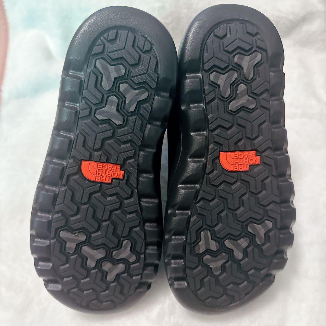 新品未使用★ノースフェイス 防寒ブーツ 冬コーデ 軽量 ショート丈 ブラック