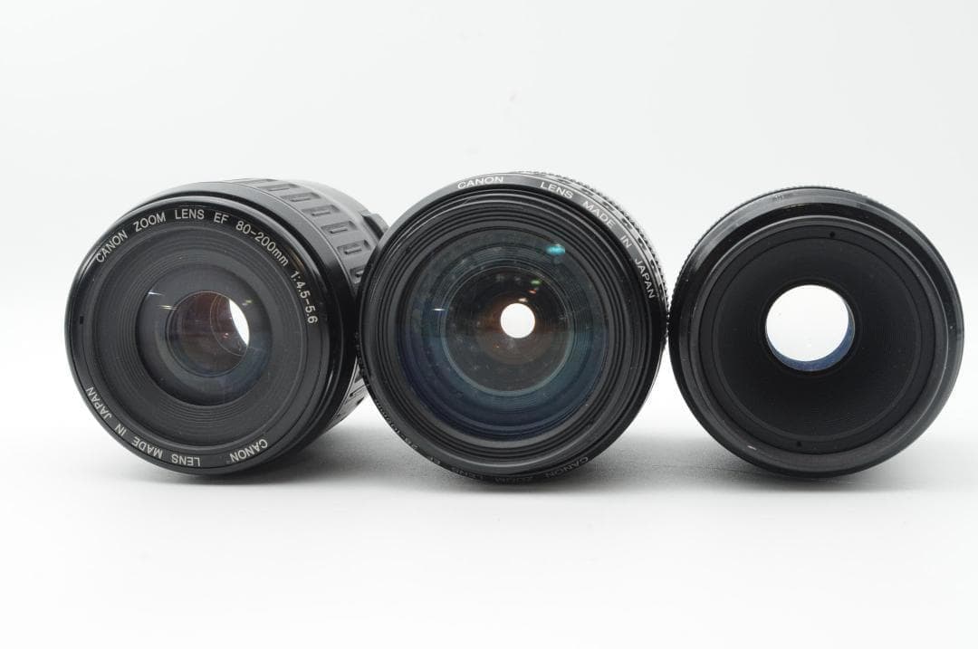 ☆超美品⑥☆新春初売りSALE☆ Canon EOS Kiss x9 トリプル