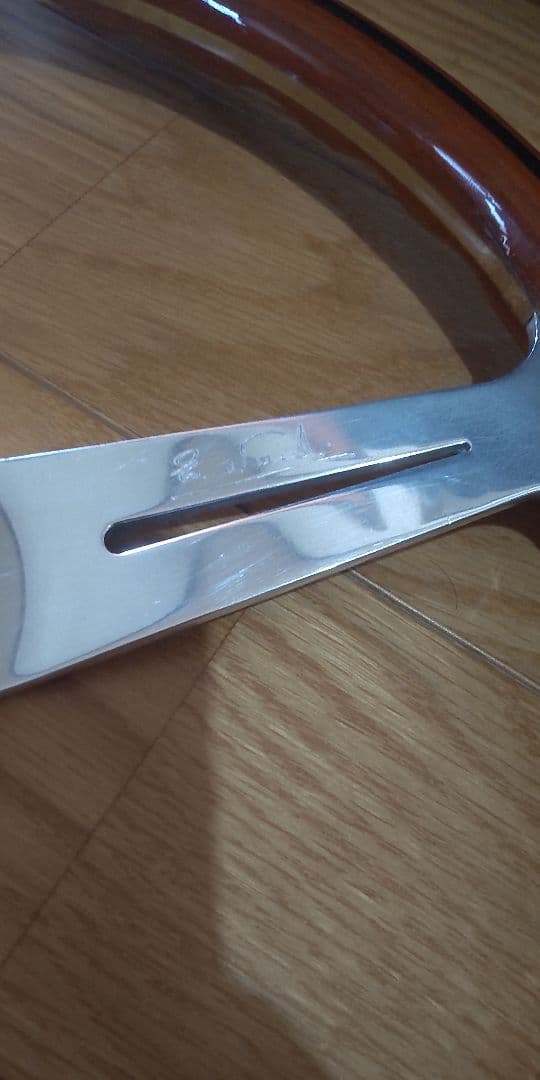 m*y様 ナルディハンドル　36ウッドステアリング　BC 589 FET刻印　ラ