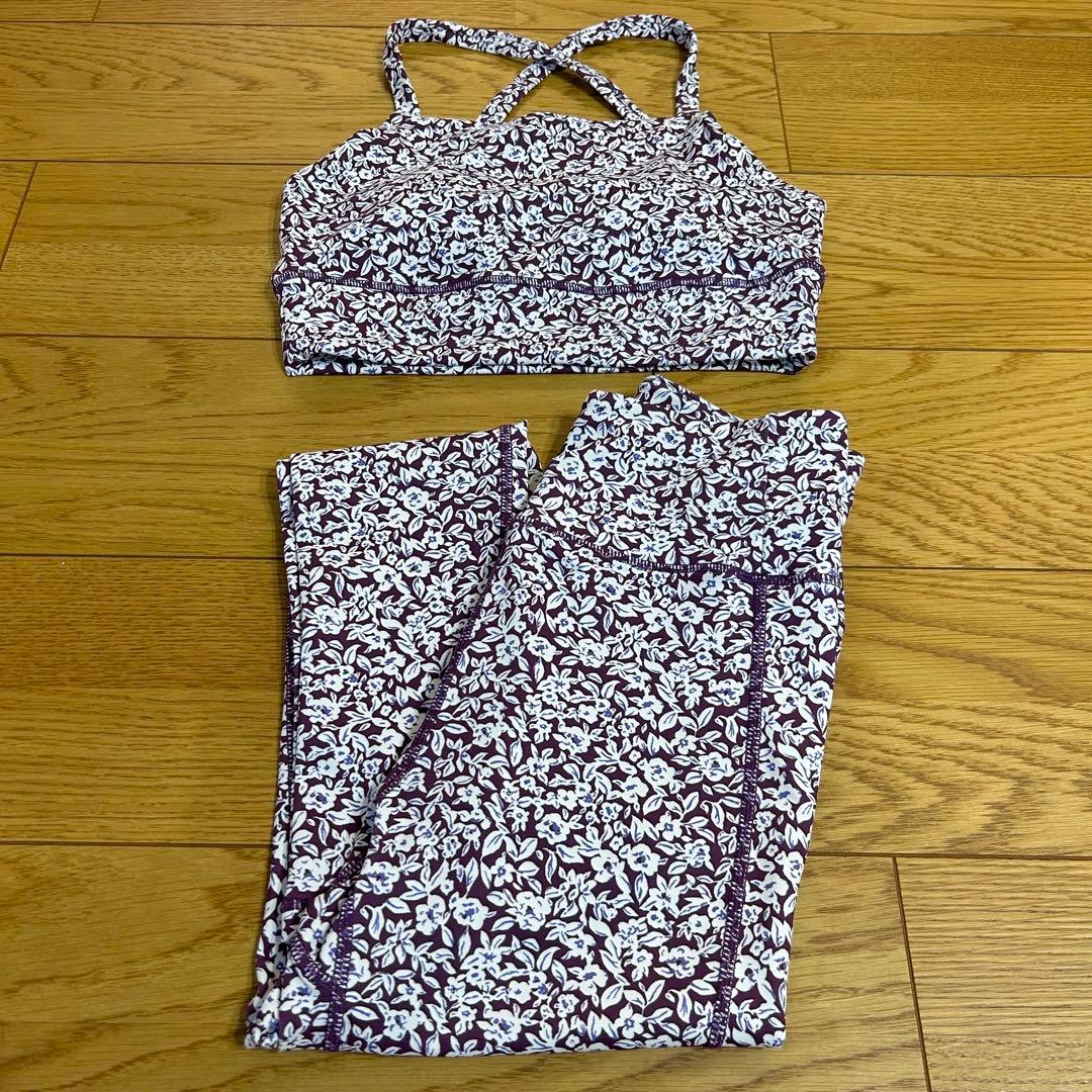 新品 emmi ヨガウェア 上下セット 花柄 エミ レディース S
