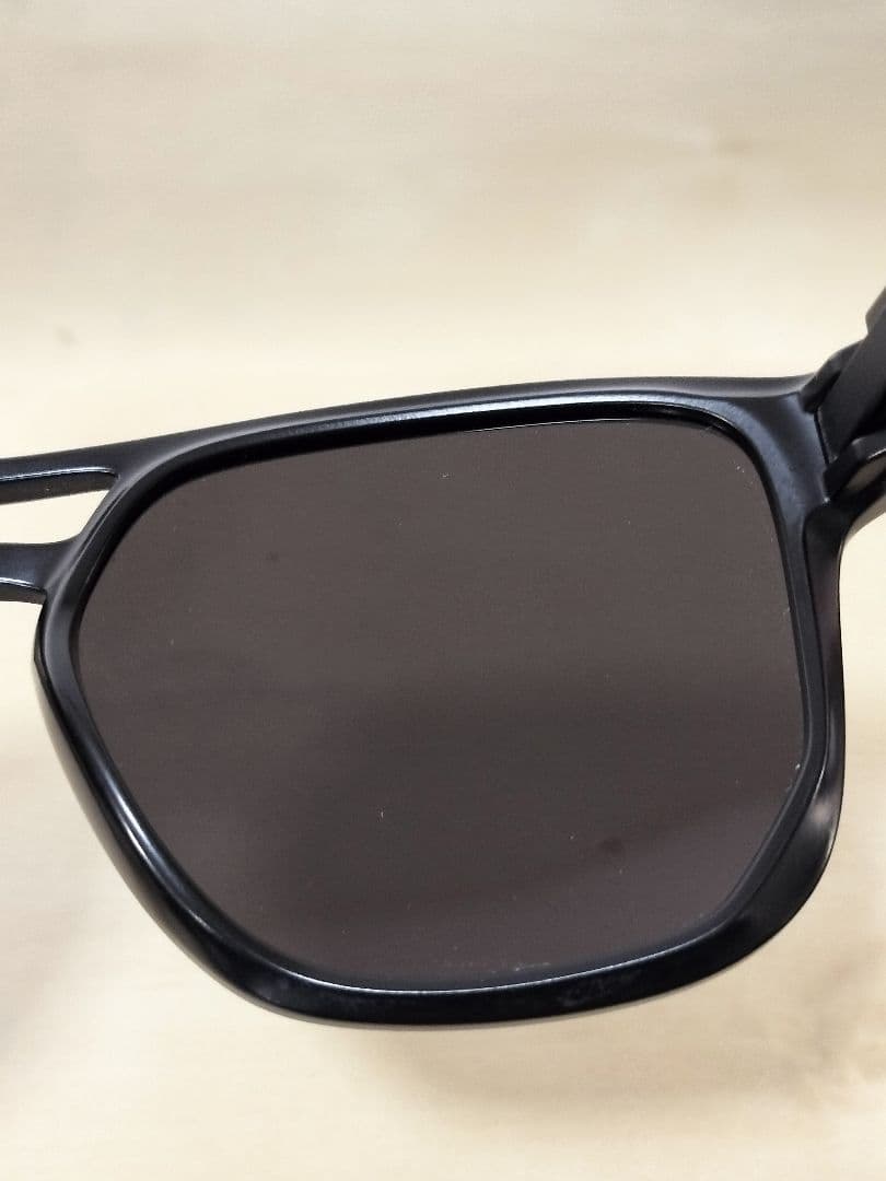 レンズ新品 OAKLEY LATCH BETA