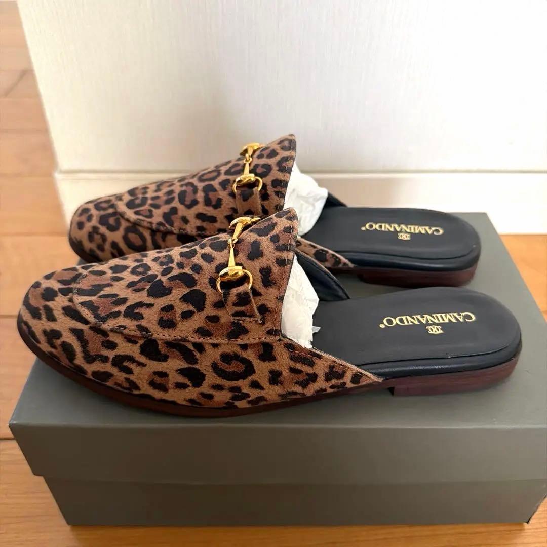 新品未使用 CAMINANDO レオパード ローファー ミュール スリッパ ８