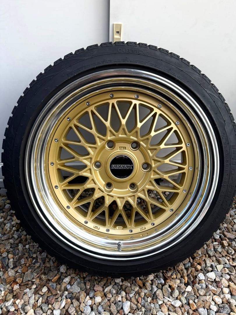 J*J様 ハイエース　ESSEX ENCM 18インチ　スタッドレス