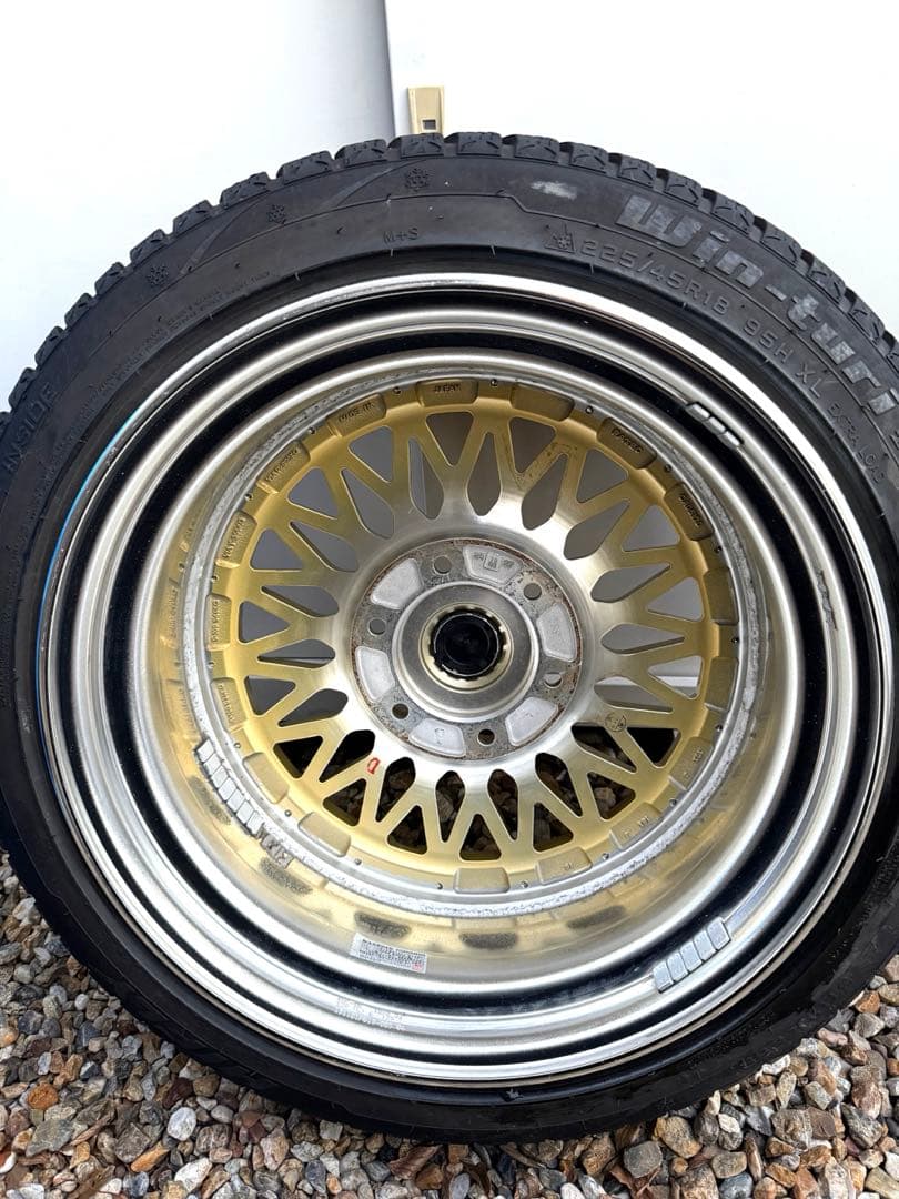 J*J様 ハイエース　ESSEX ENCM 18インチ　スタッドレス