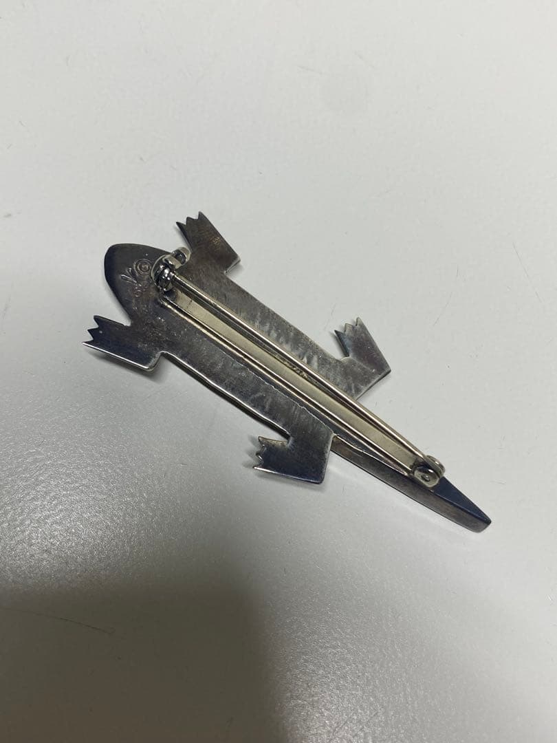 Navajo V@刻印　ターコイズ付きブローチ リザード最終値下げ
