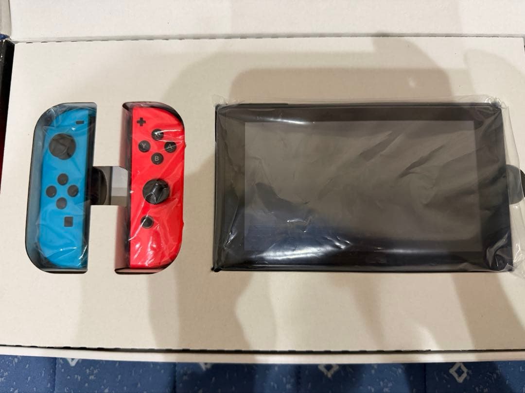【液晶に難あり】Nintendo Switch 本体 青/赤　箱付き