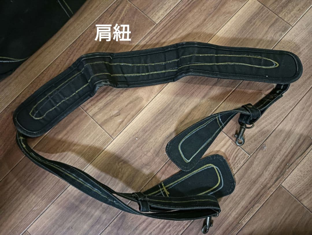 Christopher Nemeth　クリストファーネメス黒の丸型ドラムバッグ