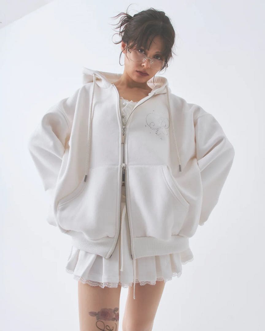 PELLICULE motif stone big PK WHITE 未開封