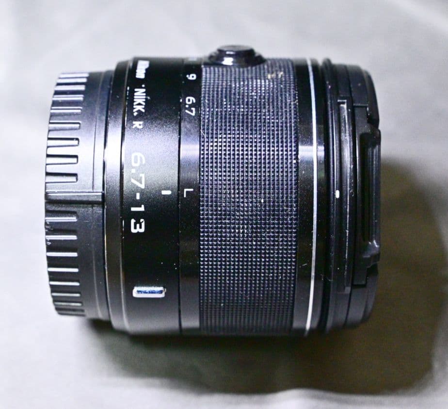 Nikon 1 J5　 　NIKKOR レンズ✕２