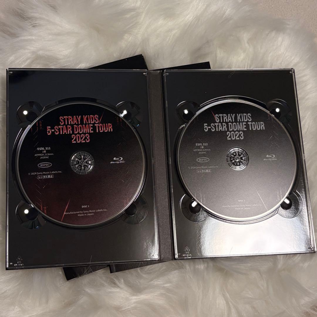 特典 トレカ付き　スキズ ライブ　DVD 限定版　セット