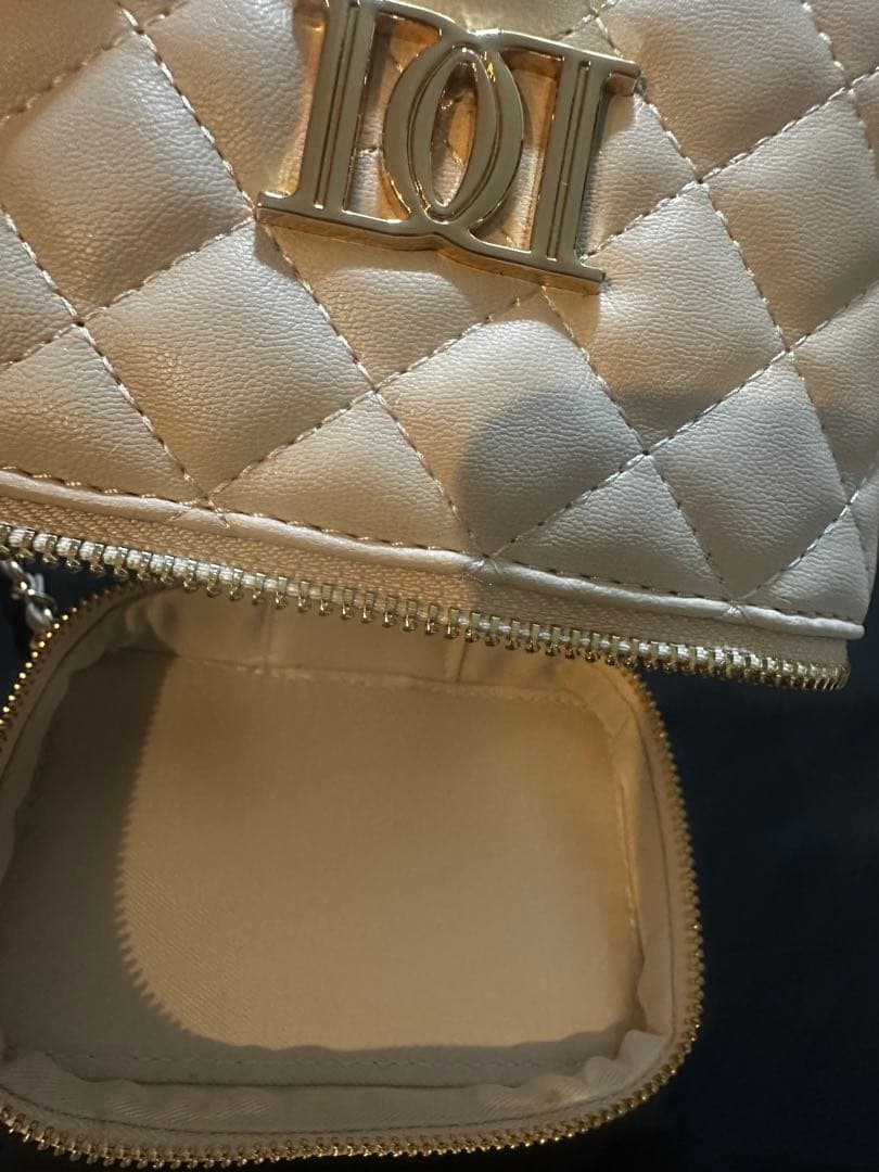 Darich キルティングスクエアミニバッグ IVO ダーリッチ