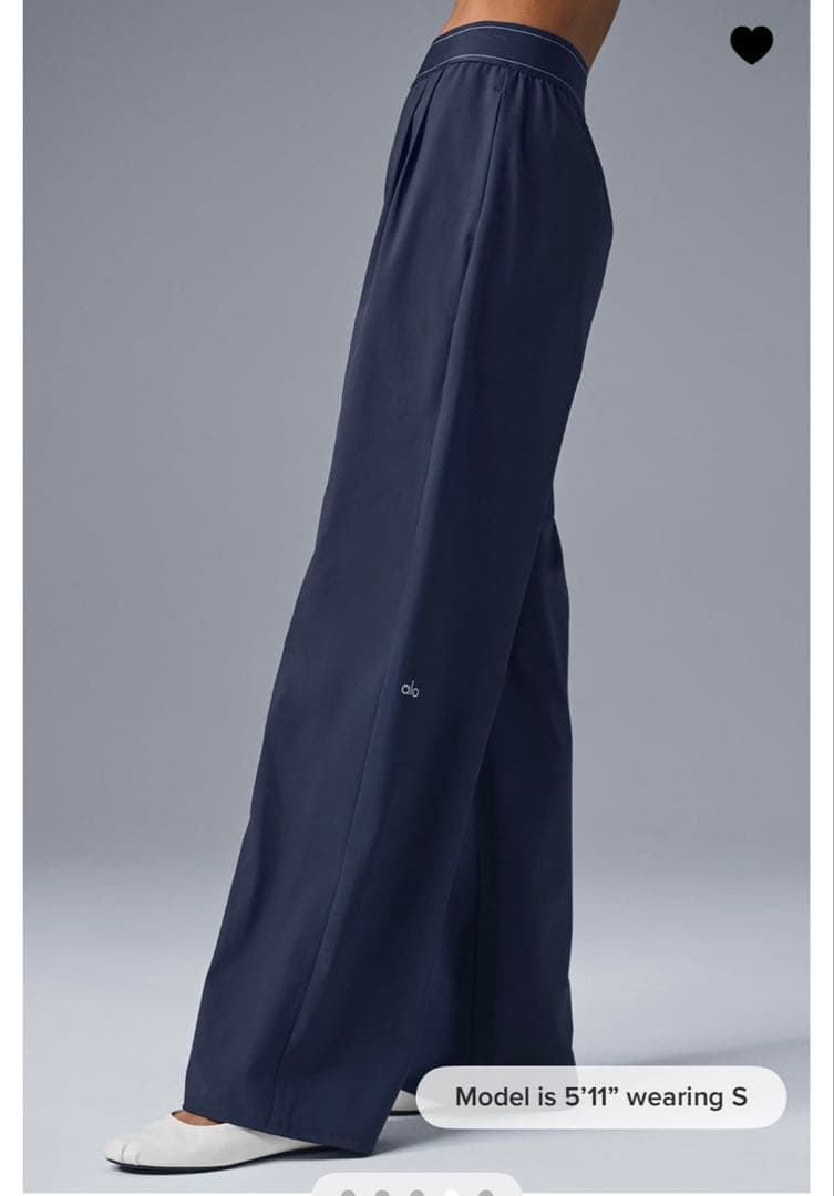 正規品未使用Alo yogaヨガパンツ　ネイビー　Sサイズ　long アローヨガ