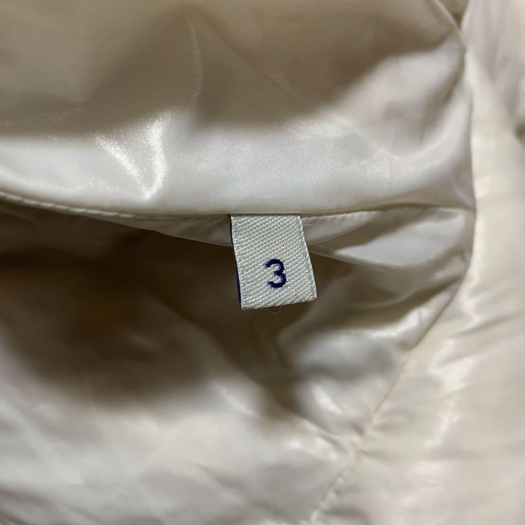 美品⭐️モンクレール　 CHIABLESE キアーブルス　3 ホワイト5D129