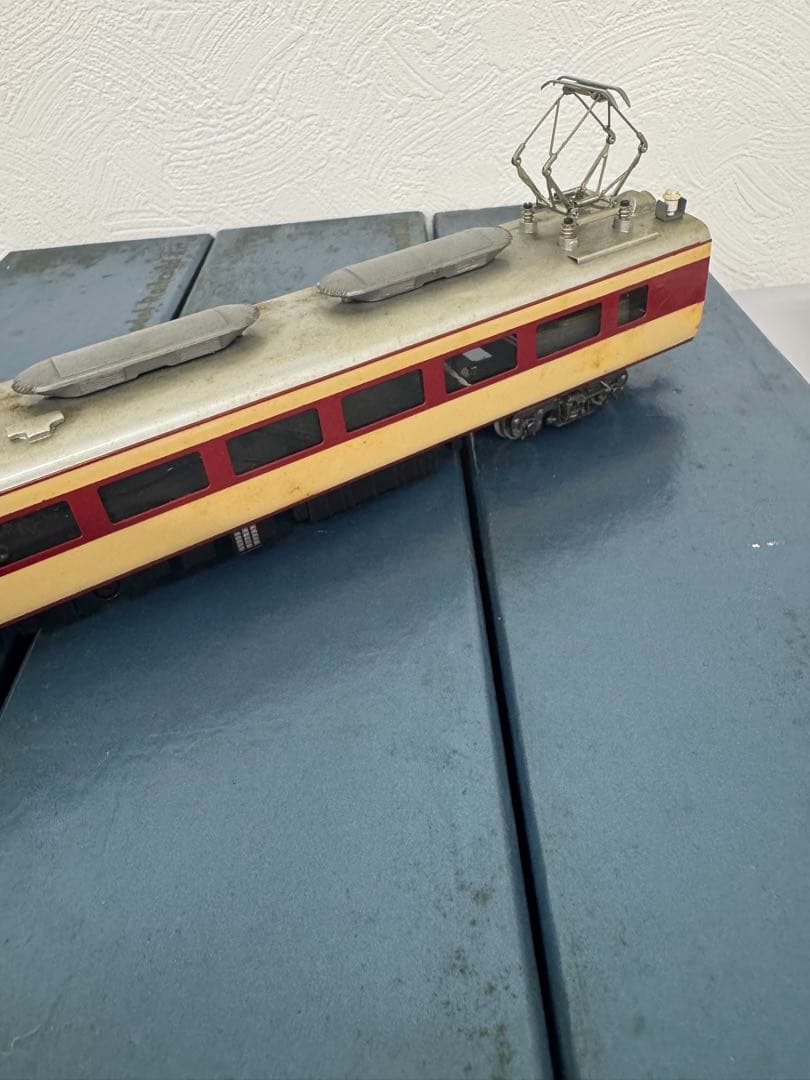 キハ・キシ・キロ80系 3両セット HOゲージ　(金属製 / カツミ製）