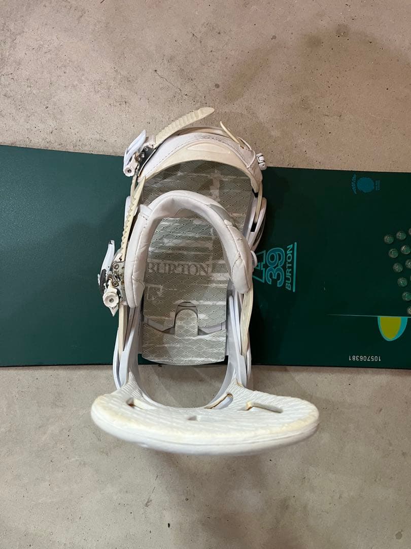 BURTON woodcore 139㎝　ボード高品質　即日発送可能