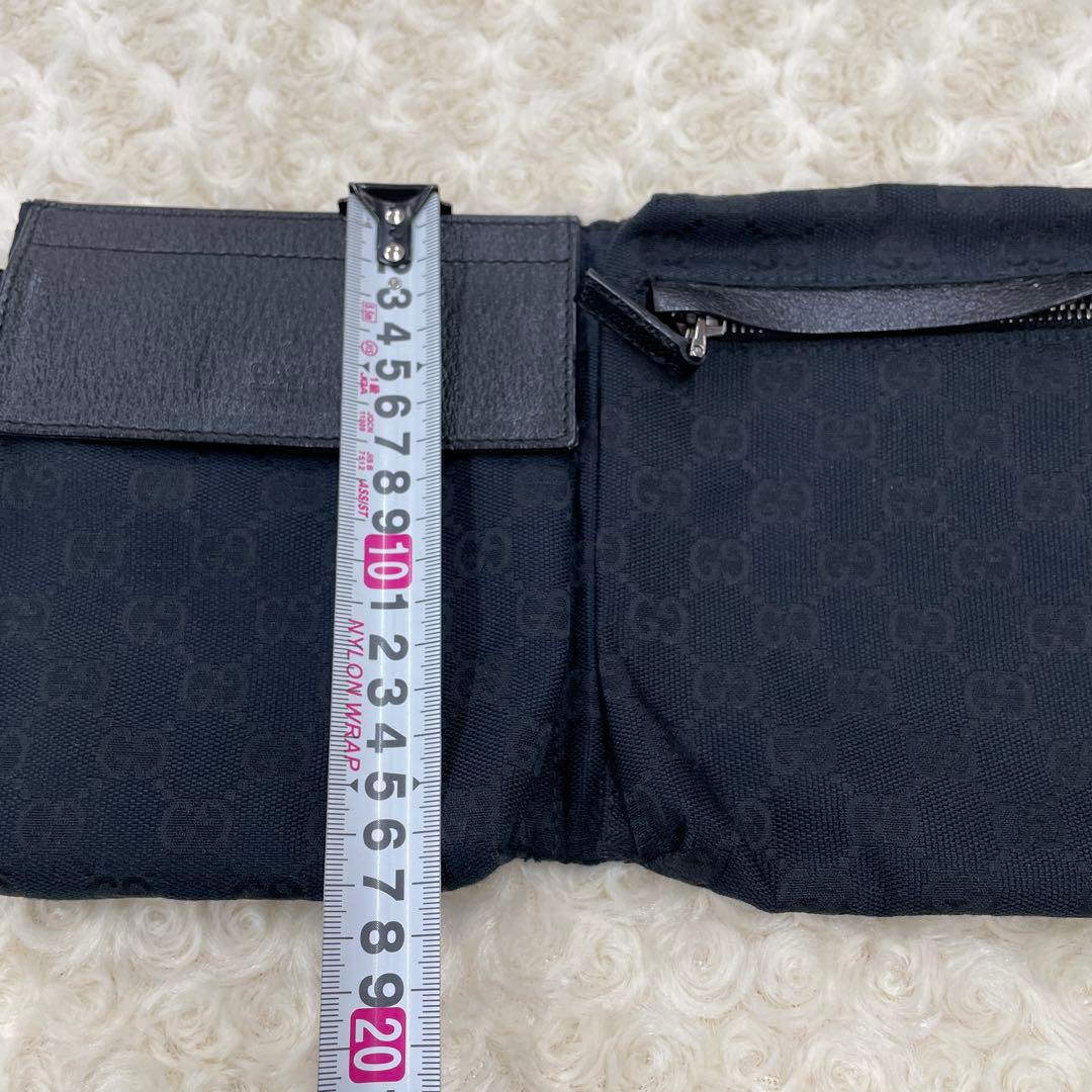 GUCCI GGキャンバス　ウエスト・ボディバッグ