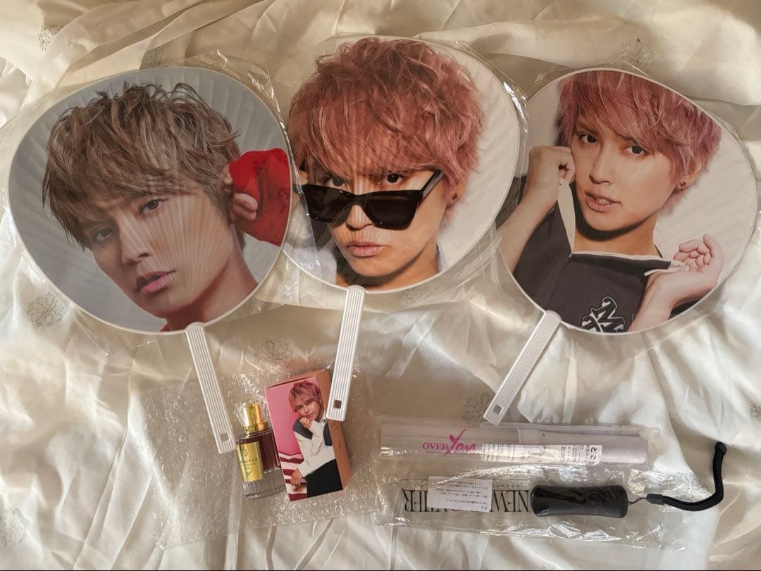 手越祐也 まとめ売り オードトワレ うちわ ペンライト