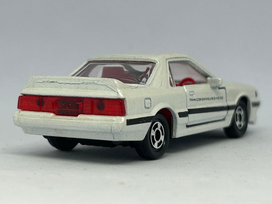 トミカ No.20 ニッサン スカイライン R31 日本製 赤箱 前期 後期