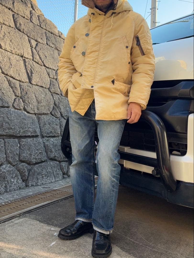 バズリクソンズ UNITED CARR N-3B UC10519 L