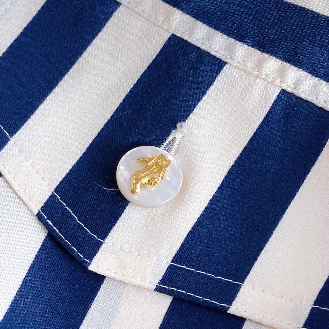 美品 フェラガモ シルク100 シャツワンピース ロゴボタン グログランリボン