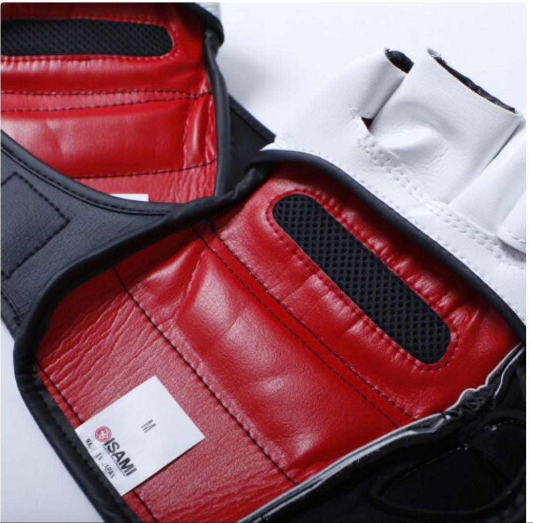 ISAMI ボクシンググローブ Mサイズ