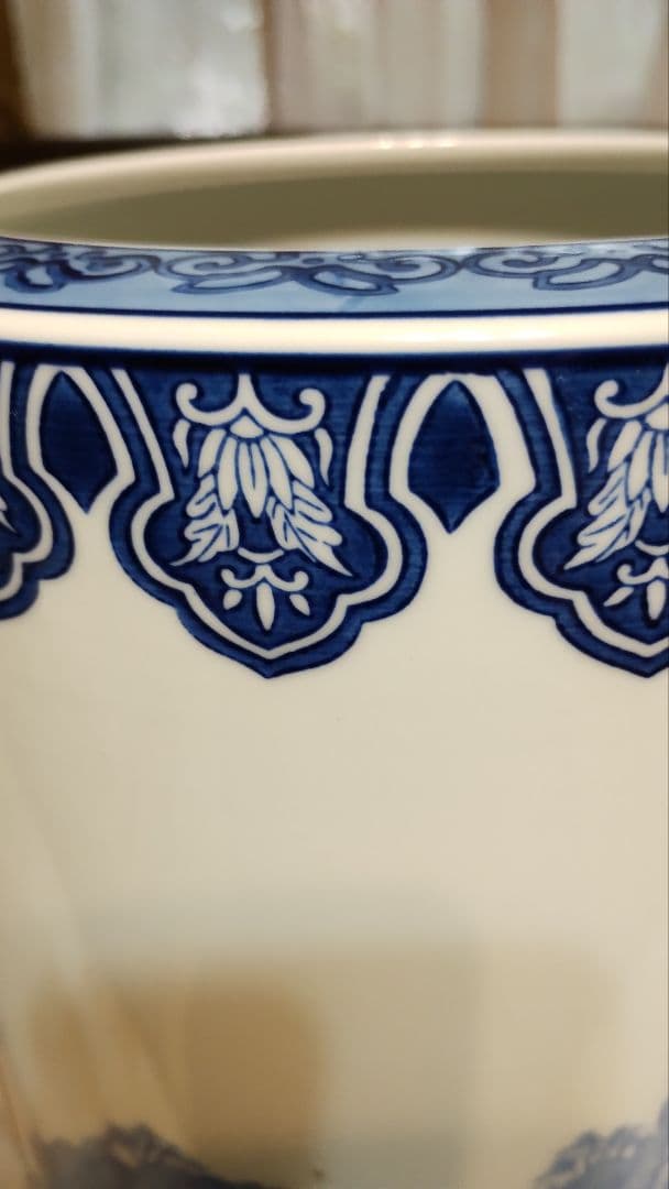 美品　有田焼 　傘立て　陶器　哲山作　染付　山水絵