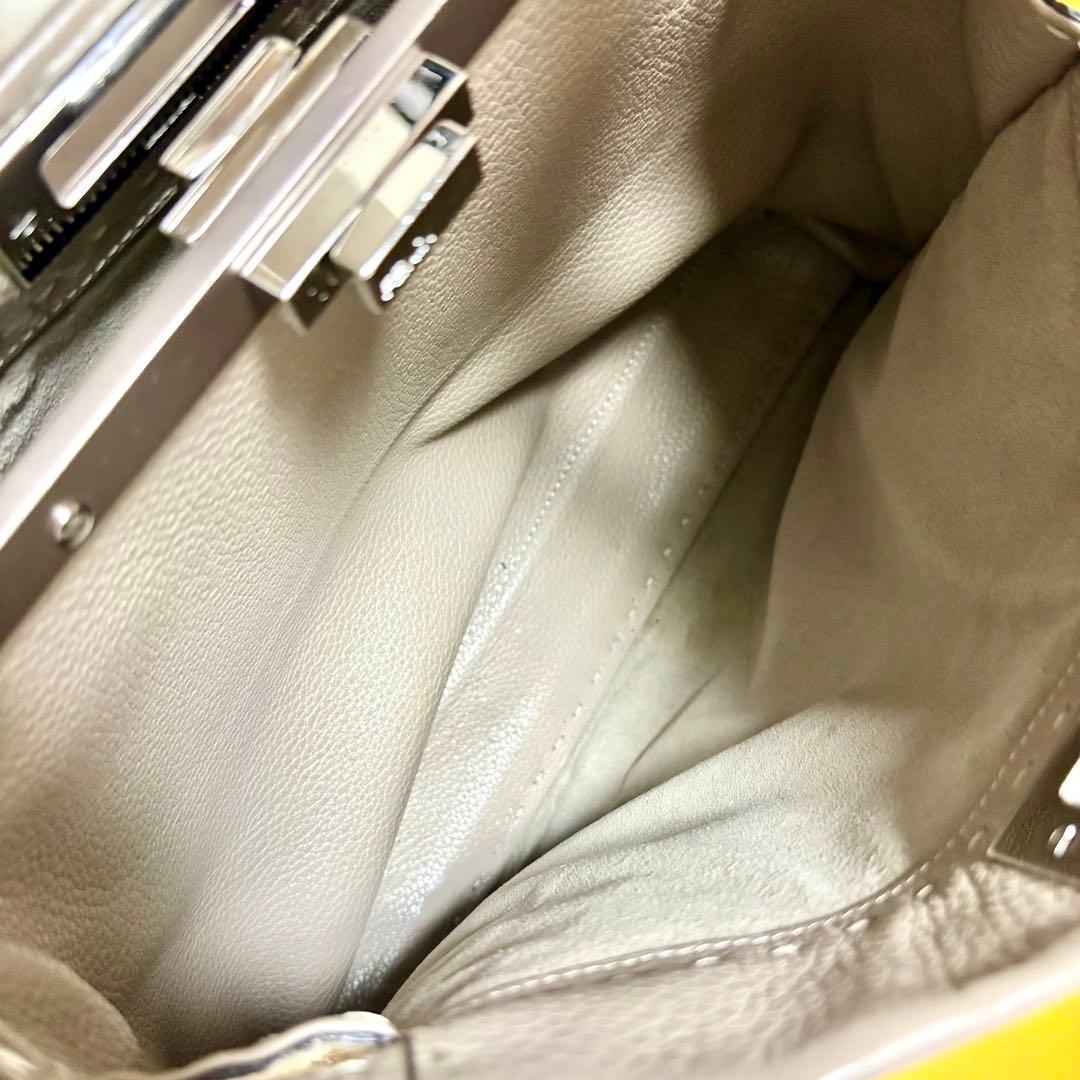 出品1/31までFENDI★ピーカブーセレリアハンドバッグ