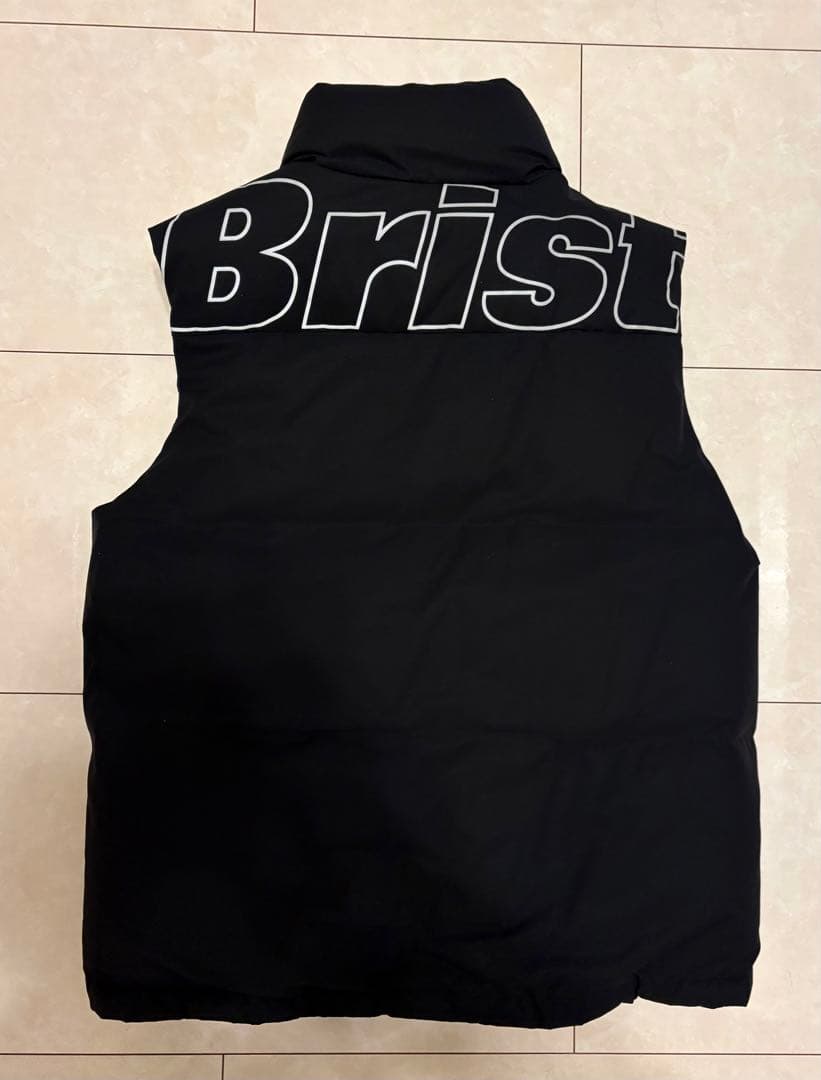 ジャケット・アウター F.C.Real Bristol reversible down vest