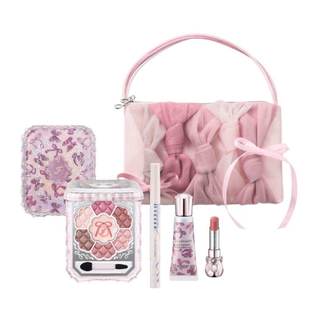 ジルスチュアート　リボンファッションショー　クリスマスコフレ 2025