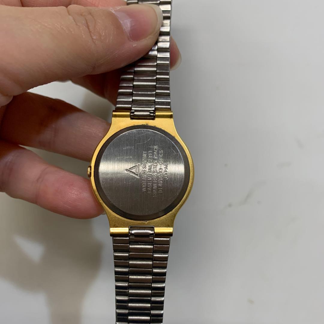 希少　ラピスクラブ【ラピスの腕時計】