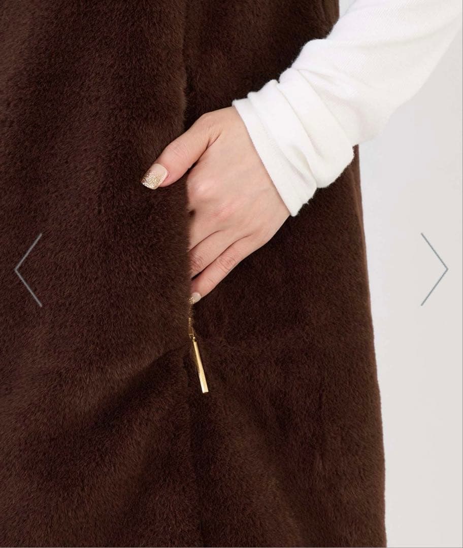 TATRAS エコファーノーカラーロングベスト　POLLINAサイズ2