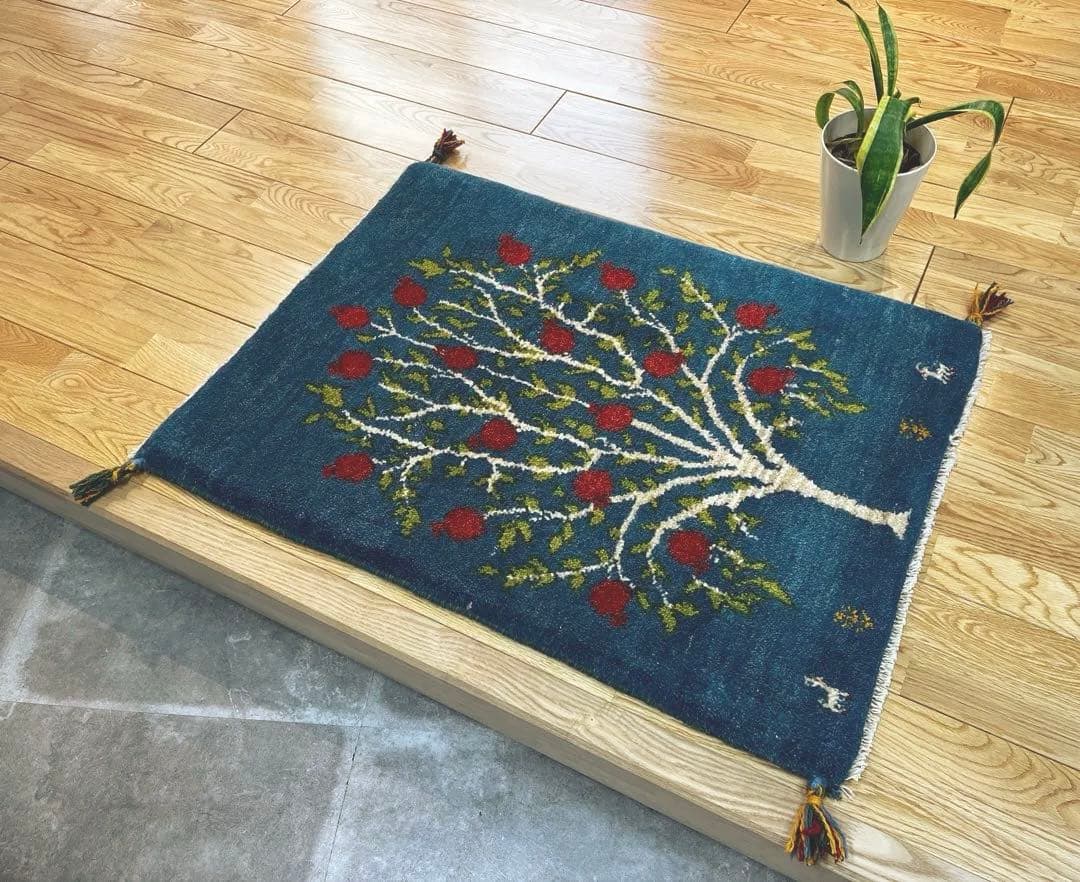 【年末キャンペーン】ペルシャ　ギャッベ 玄関　90×63 藍色　ザクロの木