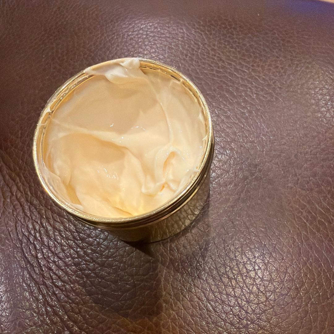 【値下げしました】CHANEL サブリマージュ　ラ　クレーム　シュプレーム