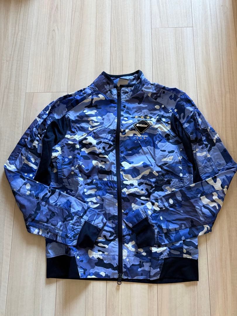 Bristol ナイロンジャケット　Sサイズ