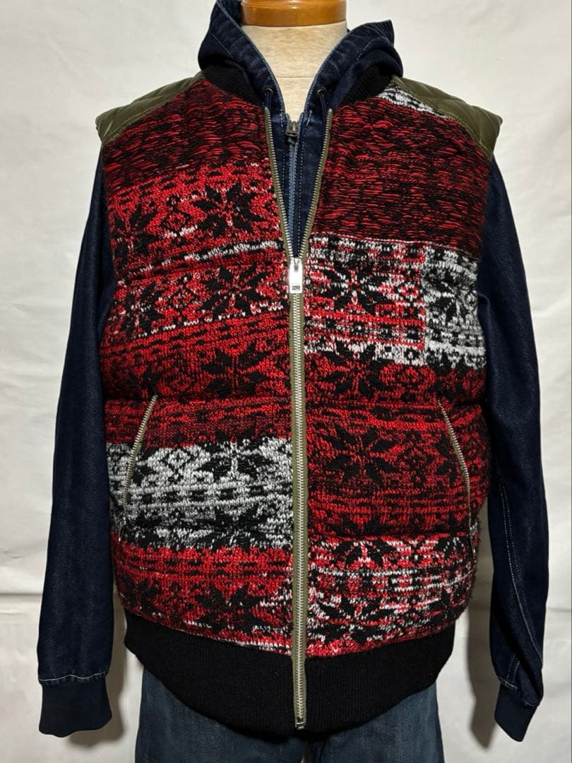 DIESEL ディーゼル　ノルディック柄　刺繍　ダウンベスト　美品