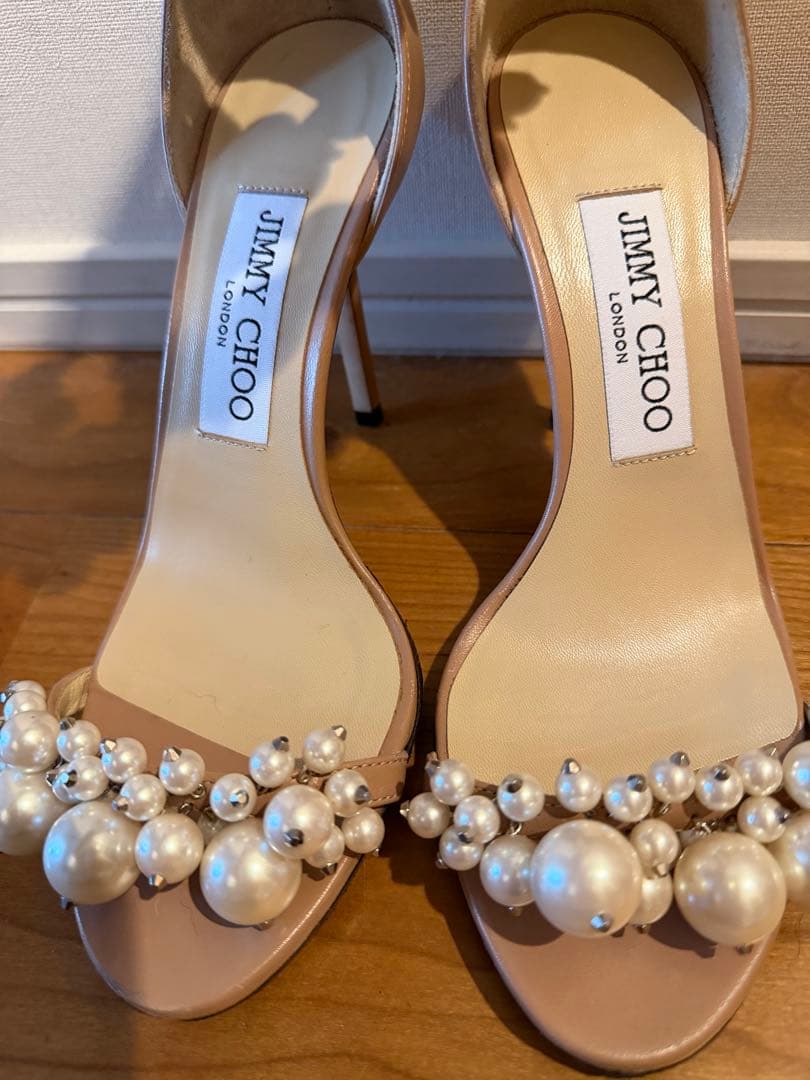 ♡JIMMY CHOO パールベージュサンダル♡