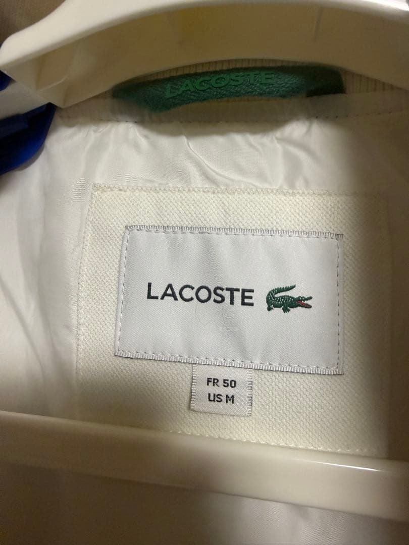 日曜まで！　LACOSTE ラコステホワイト ダウンベスト