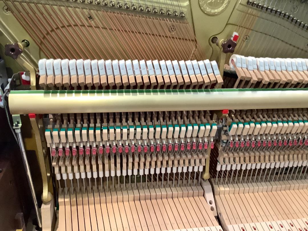 ★58971【アップライトピアノ】YAMAHA　YU5Wn 消音ユニット付き