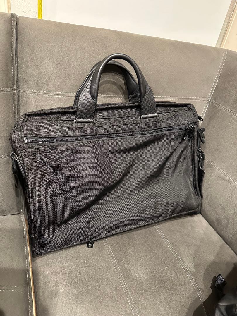 TUMI ALPHA ラップトップ・ブリーフ 1173461041