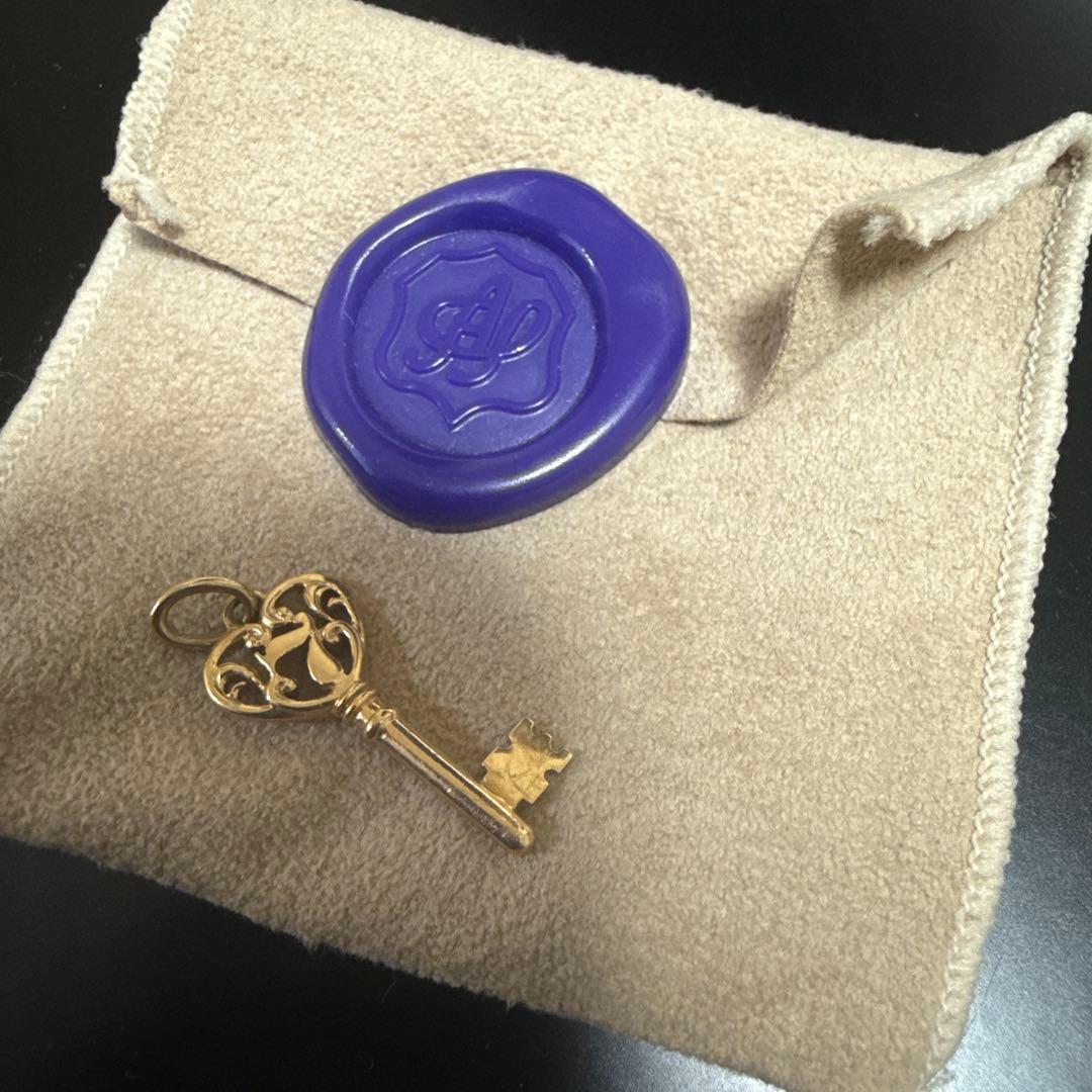 agete K10 ゴールドハート型鍵チャーム 廃盤