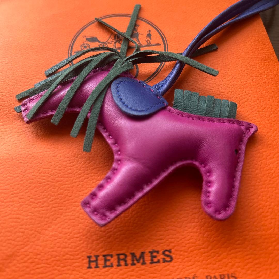 【美品】エルメス ロデオPM ローズパープル バッグチャーム