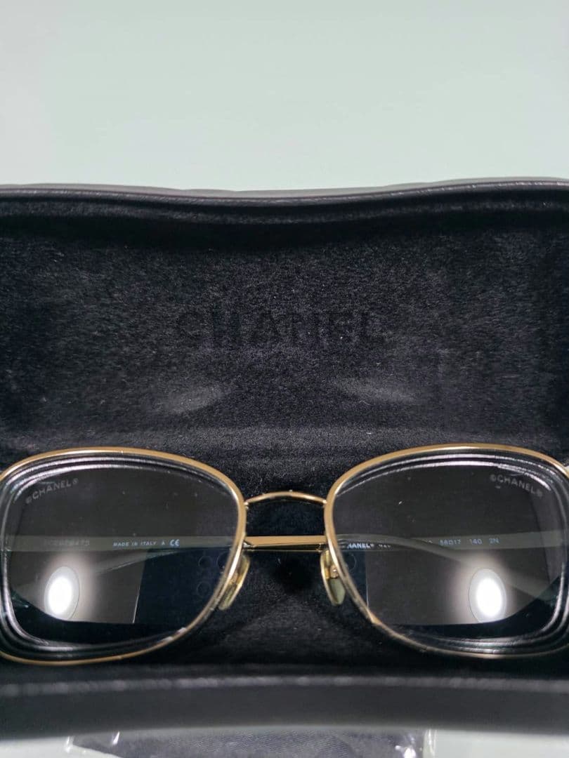 CHANEL 4254 c.395/80 ブルーレンズ　サングラス