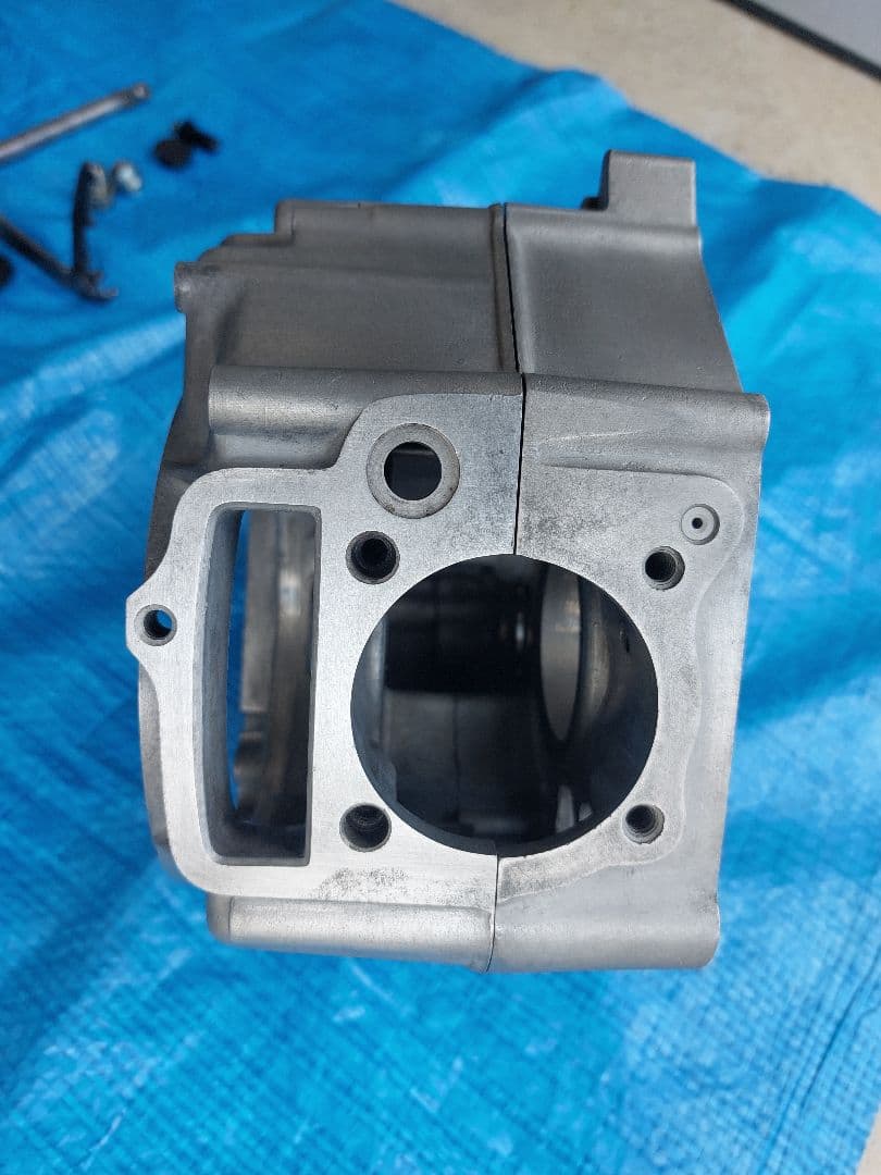 ダックス50クランクケース一式