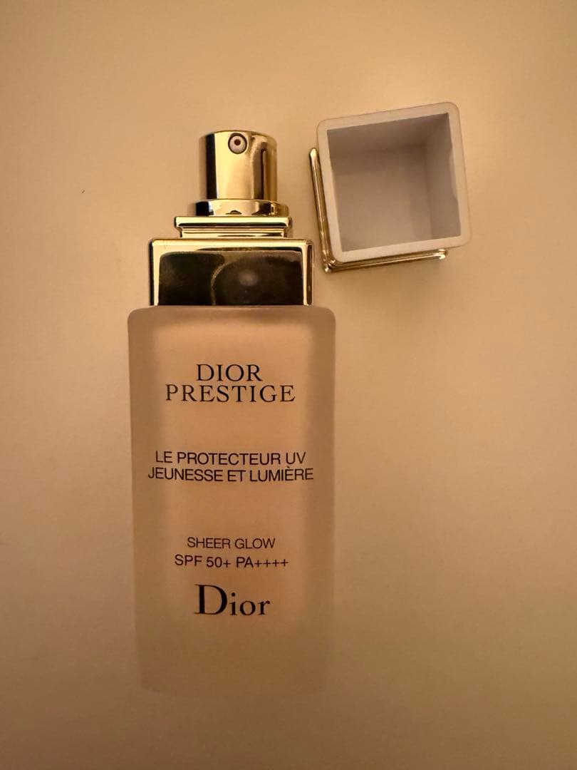 DIOR プレステージ　ホワイト　ル　プロテクターUV ルミエール　シアーグロー