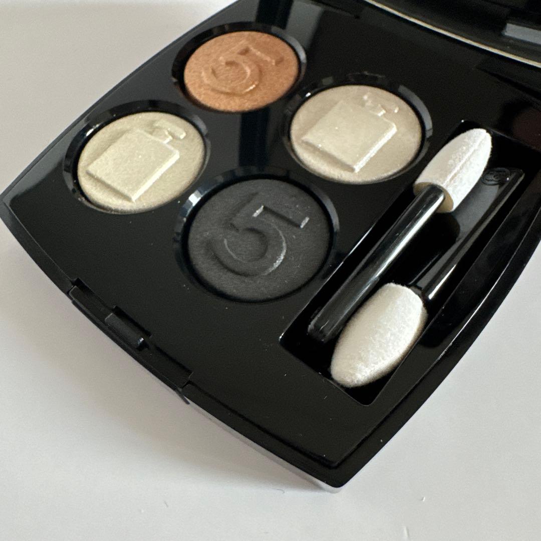 【未使用】CHANEL N°5 LES 4 OMBRES限定アイシャドウパレット