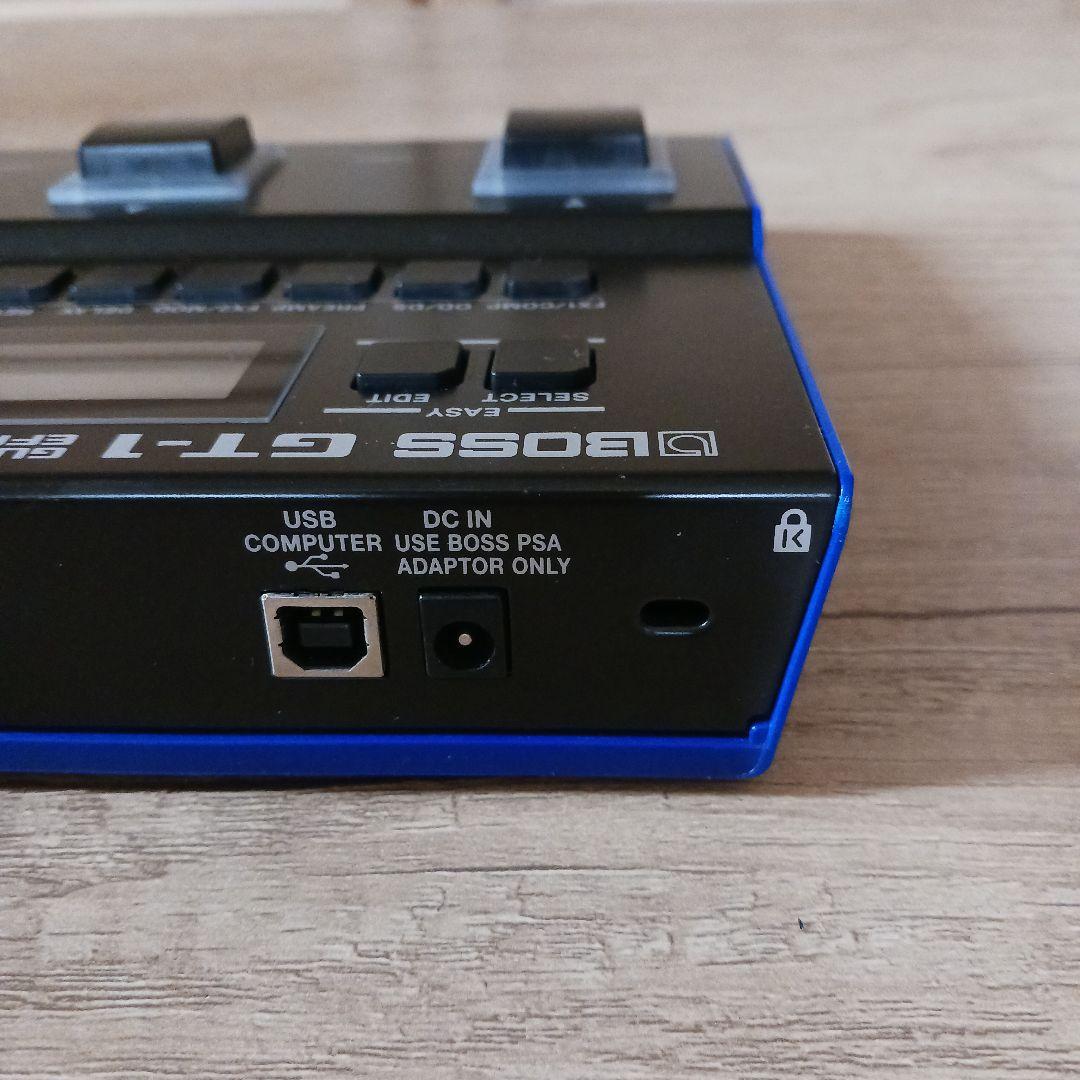 【美品】BOSS GT-1 ギターエフェクター　マルチエフェクター